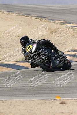 media/Oct-04-2025-CVMA (Sat) [[408bcdd6e4]]/Race 5-Amateur Formula Middleweight/